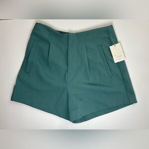 A New Day Midi pleated Trouser Shorts Women’s size 4 Turquoise Green